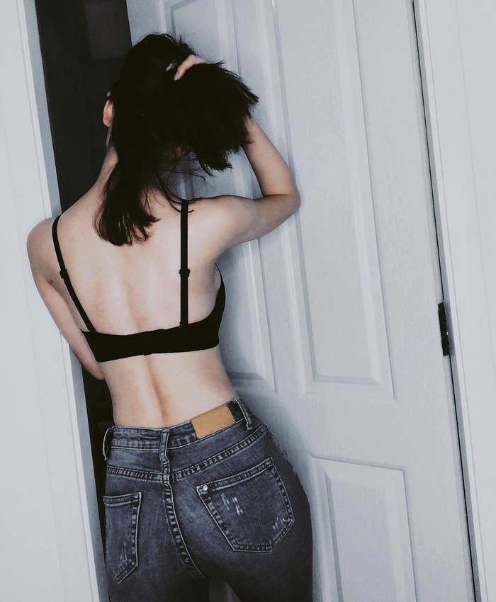 da-mat-voi-than-hinh-nong-bong-cua-jun-vu-3