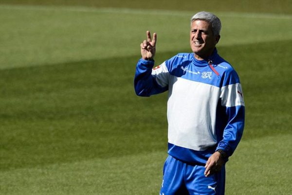 Những HLV bỏ mặc đội tuyển quê nhà ở World Cup 2018