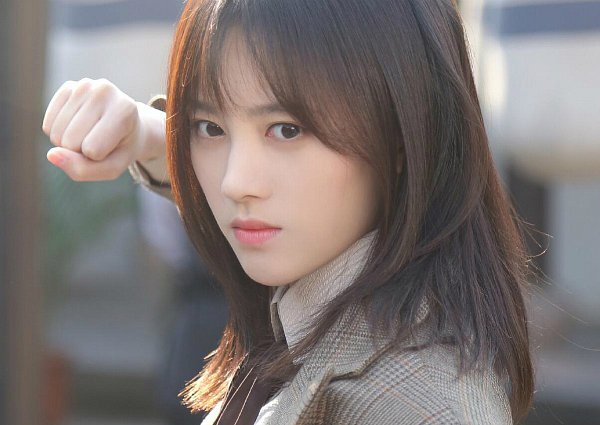 ghen-ty-ve-dep-xinh-nhu-hoa-cua-cuc-tinh-y (8)