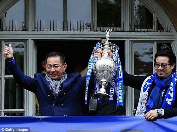 Trực thăng chở Chủ tịch Leicester gặp nạn