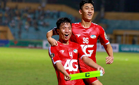 Viettel giành được chiến thắng trước Nam Định nhờ bàn thắng muộn