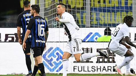 Ronaldo cứu nguy cho Juventus trong trận gặp Inter